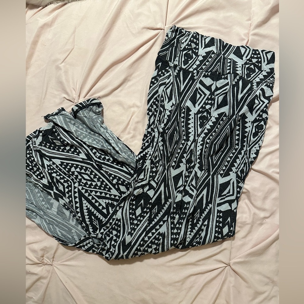 Geometric maxi skirt with slits